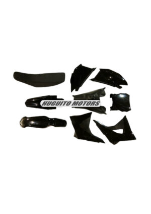 KIT ACCES. CF230 2019 C/TANQUE Y ASIENTO NEGRO C/STICKER