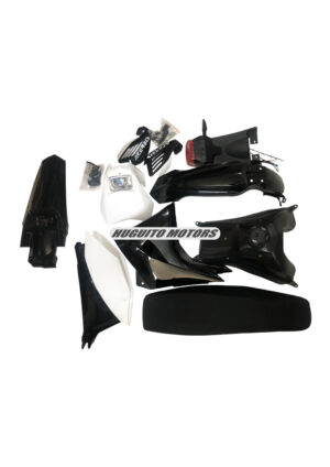 KIT ACCES. CF230 C/TANQ.,ASIENT. FARO DP, PROT MANO NEGRO/BLANCO